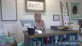 Young entrepreneur’s flower shop opens for business - WABI