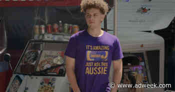 Caramilk Hires Enthusiastic Aussies as Walking, Talking Human Ads