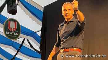 „Ich habe drei Jahre auf diesen Tag gewartet“: Kabarett-Feuerwerk der Extraklasse in Bruckmühl