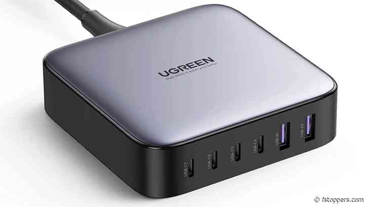 One Charger for All Your Needs: We Review the Ugreen Nexode 200W Charger