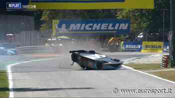 6 Ore di Monza, incidente pazzesco per la TF Sport di Chaves: sfonda il cordolo e si ribalta - Eurosport IT
