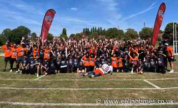 Ealing youngsters on Bears hunt - to learn American Football skills