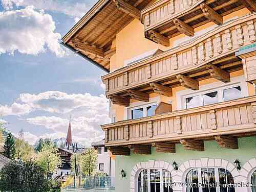 Henri startet Ferienmarke Country House