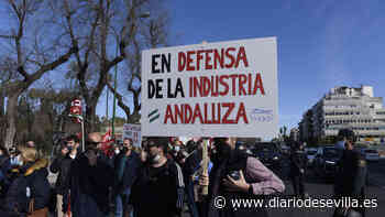 Los sindicatos desconvocan la huelga en Santa Barbara tras conocer el plan industrial de la empresa - Diario de Sevilla