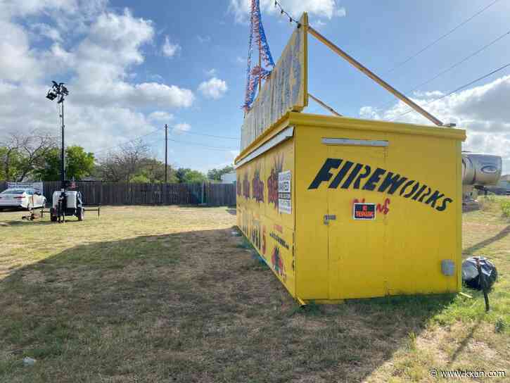 Affidavit: Man armed with rifle tries to rob fireworks stand, gets shot by employee