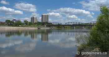 Saskatoon Fire Department urges water safety in South Saskatchewan River - Global News