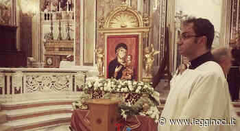 Don Carlo lascia la Chiesa Madre - LeggiNoci.it