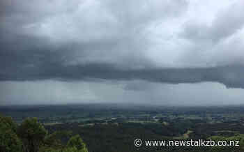 Trampers winched from Kaimai Range due to fast-moving rivers - Newstalk ZB
