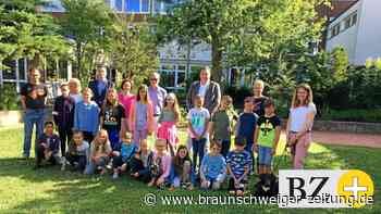 Hündin Tilda geht in Remlingen zur Schule