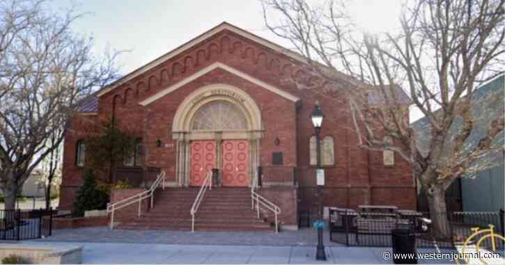 Wandering 2 Year Old Exposes Family Secret, Police Shocked at What Family Was Hiding Inside Museum