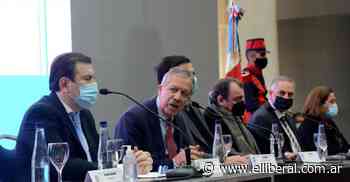 Zamora entregó más de $ 800 M. a entidades santiagueñas - Política | El Liberal - El Liberal Digital