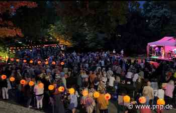 3000 Gäste bewundern Beleuchtungen im Königlichen Kurgarten - Bad Reichenhall - Passauer Neue Presse - PNP.de
