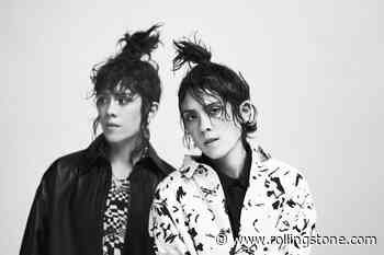 Tegan and Sara Honor Coldplay With a Long Walk on a Cold Beach in New ‘Yellow’ Video