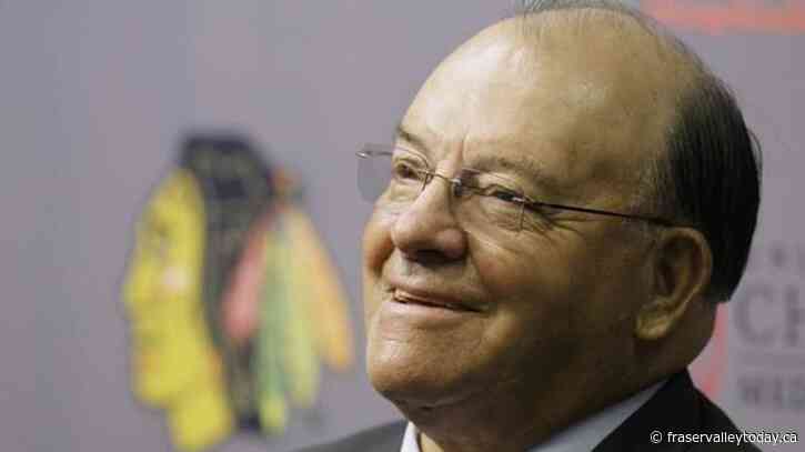 Scotty Bowman moves on from job as Blackhawks adviser