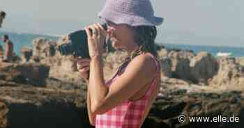 Mode-Trend 2022: Bikinis und Badeanzüge mit Vichy-Karo sind nicht nur im Sommer relevant, sondern bleiben es auch darüber hinaus - ELLE