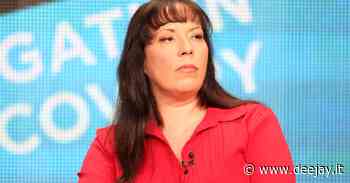 Il podcast di Elisa True Crime: la storia di Lisa McVey, sopravvissuta al serial killer Bobby Joe Long è oggi una poliziotta - Radio Deejay