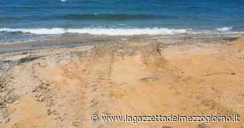 Brindisi, furti di sabbia sul litorale per riempire i lidi privati - La Gazzetta del Mezzogiorno
