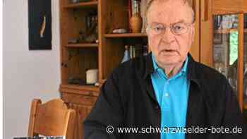 Roman - Dobler veröffentlicht sein sechstes Werk Schule aus - Schwarzwälder Bote