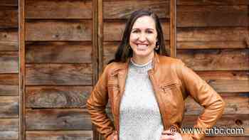 This millennial mom built a $1 million business by 33—here's her advice to other entrepreneurs - CNBC