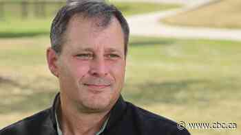 Hamilton man was unable to call 911 during Rogers outage as sister was dying - CBC.ca