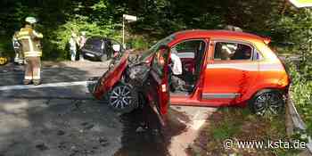 Feuerwehr muss Frau aus Auto in Much befreien - Kölner Stadt-Anzeiger