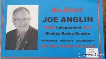 Judge throws out lawsuit against Alberta's chief electoral officer