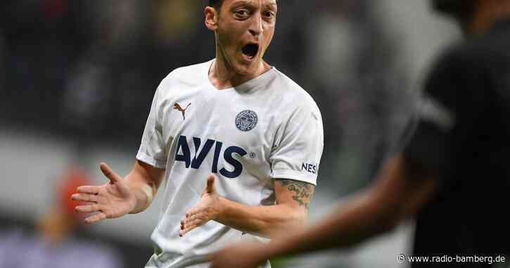 Fenerbahce trennt sich offiziell von Ex-Weltmeister Özil