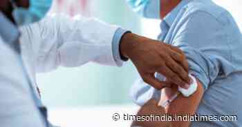 Coronavirus explainer: Why sneezing is a more common symptom in the fully vaccinated - Times of India