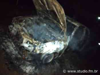 Veículo com placas de Nova Bassano incendeia em Marau - Rádio Studio 87.7 FM | Studio TV | Veranópolis