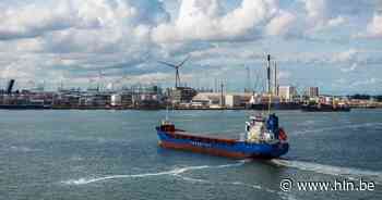 Vijf schepen aan de ketting gehouden in Antwerpen - Het Laatste Nieuws
