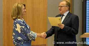 Verwaltung: Neue Beigeordnete der Verbandsgemeinde Saarburg-Kell vereidigt – Dienstantritt dauert noch - Trierischer Volksfreund