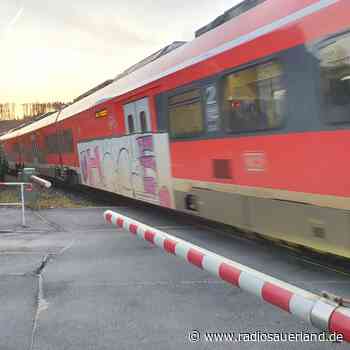 Marsberg: Bahnschranke in Bredelar wurde beschädigt - Radio Sauerland