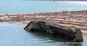 Lake Mead’s latest surprise? A sunken World War II-era vessel