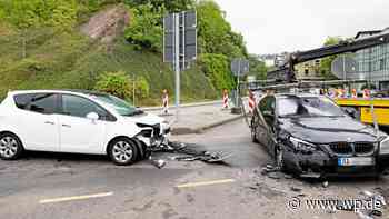 Siegen: Stoppschild ignoriert – zwei Menschen verletzt - WP News