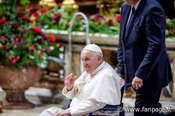 Papa Francesco: Se rinuncio non resto in Vaticano ma mi fermo a Roma e mi dedico ai malati - Fanpage.it