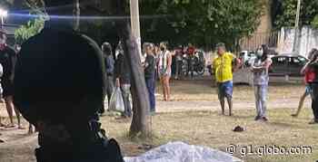 Mulher é assassinada a tiros e facadas em praça pública de Juazeiro do Norte - Globo