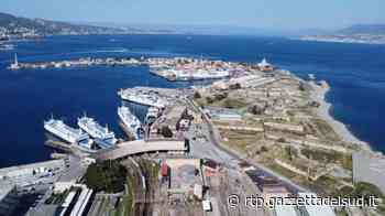 Messina, zona falcata presto... off limits - Messina