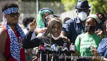 Chicago police officer accused of striking activist during Grant Park demonstration in 2020 has resigned - Chicago Sun-Times