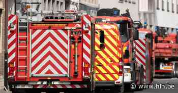 Schuur vat vlam langs Lichtaartseweg | Herentals | hln.be - Het Laatste Nieuws