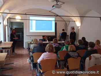 Andora (SV), nonni a lezione dai nipoti per imparare spid e pec - Quotidiano Sociale