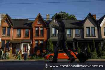 Roommates, multi-generational homes rising amid increasing costs, immigration: census - Creston Valley Advance