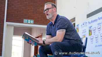 Michelin starred chef and children's author Glynn Purnell visits Dudley school - Dudley News