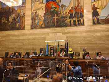 Bagarre in Consiglio comunale, intervengono i vigili urbani - Cagliaripad.it