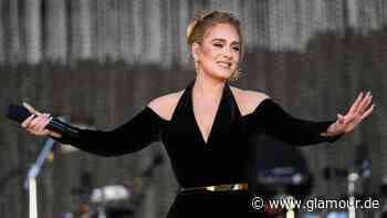 Adele: Dieses Foundation-Geheimnis steckt hinter ihrem ebenmäßigen Teint - GLAMOUR Germany