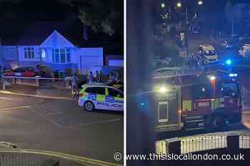 Hook Lane Welling: Manhole on fire