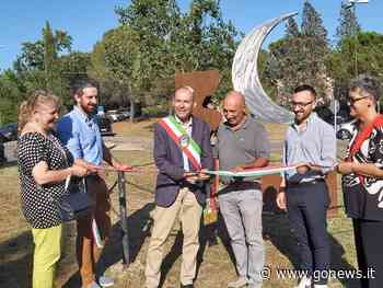 Spunta la luna dalla collina... Inaugurata l’opera d’arte contemporanea di Gianni Bandinelli nel Chianti - gonews