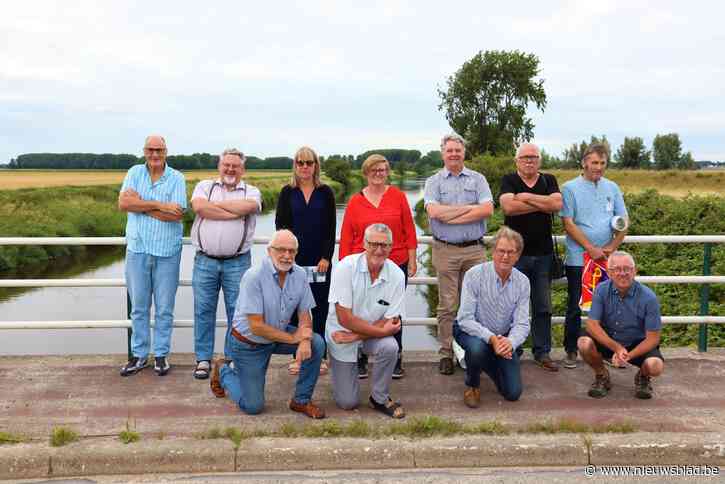 Zeventig jaar indijking herdacht met fietstocht over de landsgrenzen heen: “Indijken van de Braakman betekende einde van visserij voor Boekhoute”