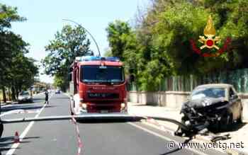 Selargius, settantenne esce di strada e abbatte un palo della luce - YouTG.net