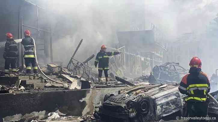 Officials: Russian strike kills 17 people in central Ukraine