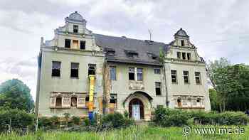 Naether-Volksbad in Zeitz: keine Sanierung, neuer Verkauf, Investor sucht neuen Besitzer - Mitteldeutsche Zeitung